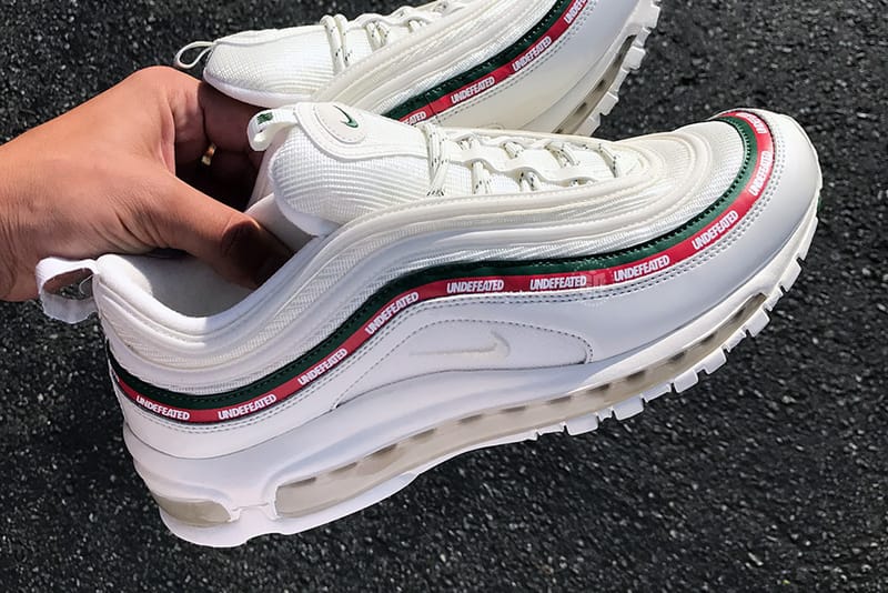 率先近賞UNDEFEATED x Nike 聯乘Air Max 97 白色版本| Hypebeast