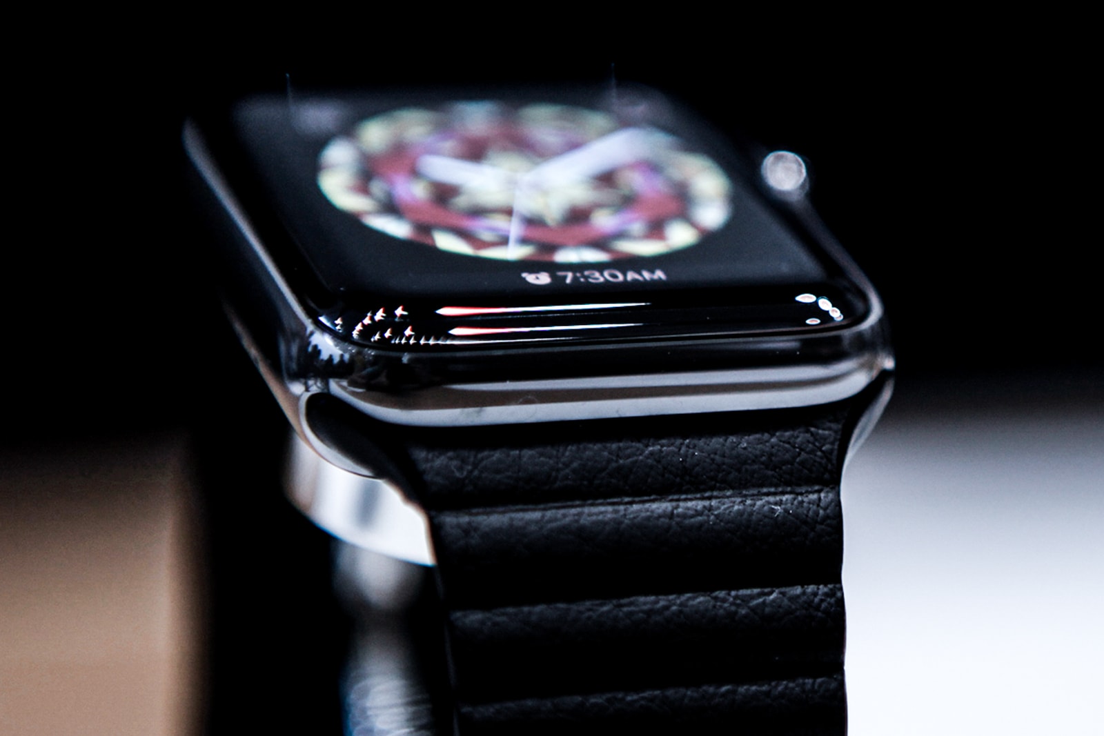 applewatchseries3新增陶瓷太空灰配色