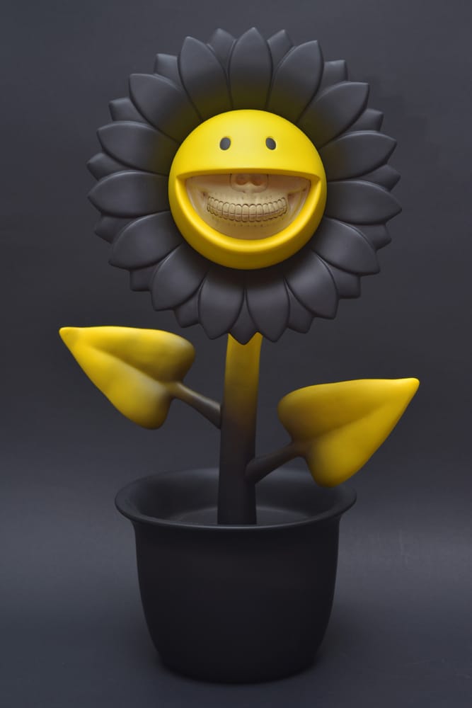 Ron English 三方聯名「Shocking Sun Flower」限量雕塑追加全新系列