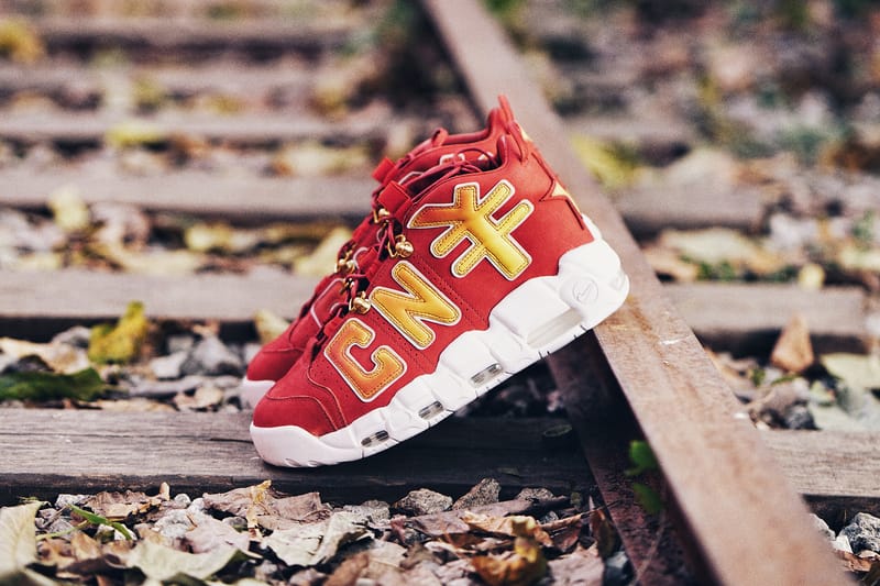 Nike air 2024 more uptempo cny