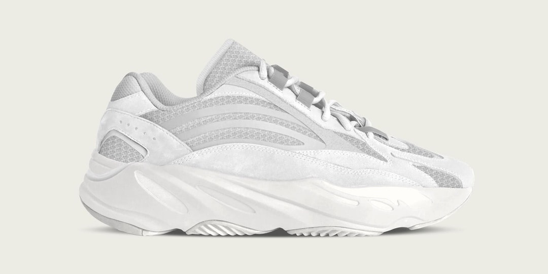 yeezy 700 hk