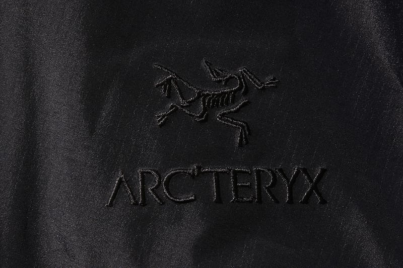 Arc'teryx × BEAMS 聯名別注灰調Beta Sl Jacket | Hypebeast