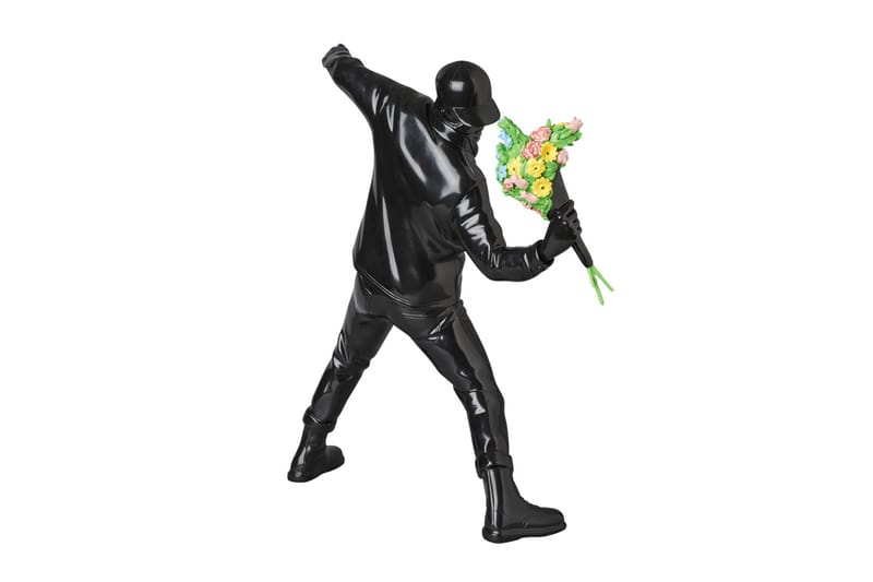 Medicom Toy x Brandalism 全新黑色版Banksy「Flower Bomber」人偶登場 