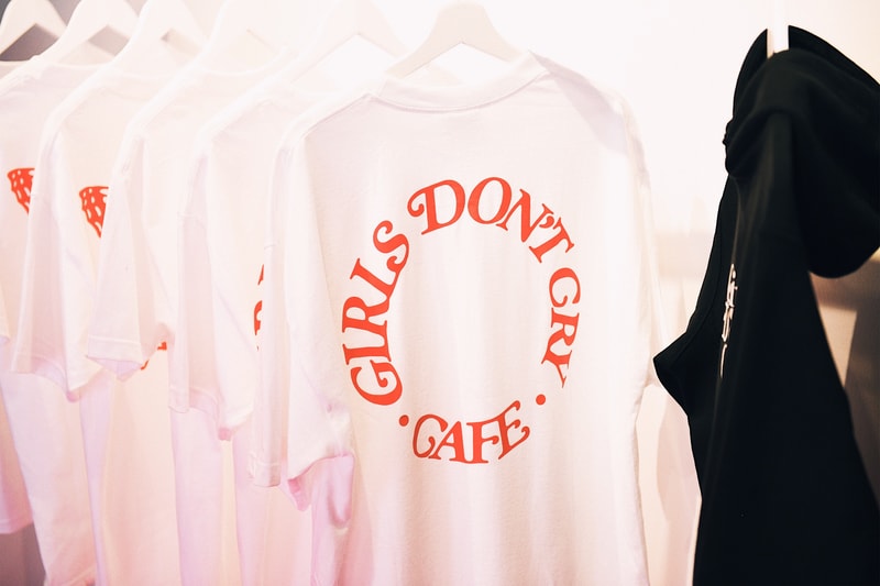 走進Amazon Fashion x Girls Don't Cry「AT TOKYO」期間限定店| Hypebeast