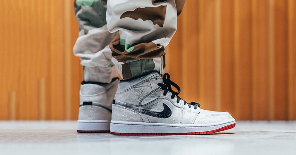 aj1 fearless on feet