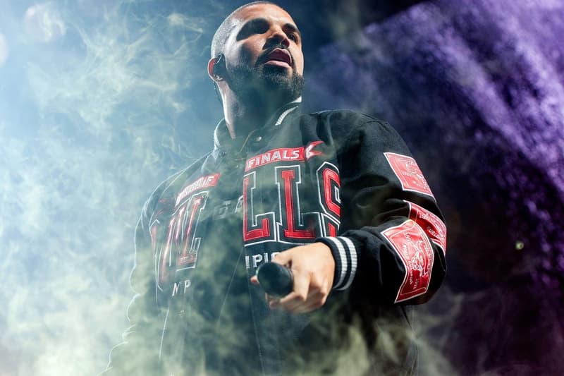 drake nike supreme