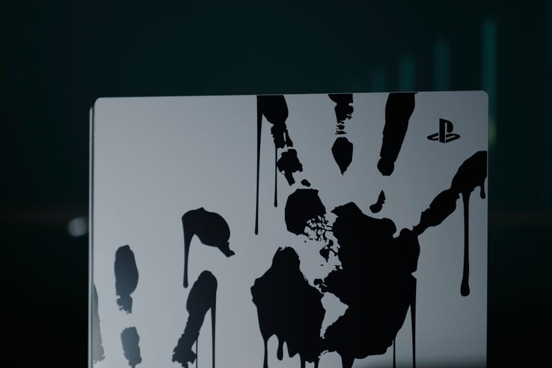 HYPEBEAST 開箱近賞PlayStation®4 Pro《DEATH STRANDING》限定版套裝