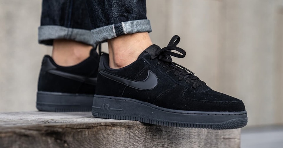 air force 1 all black womens