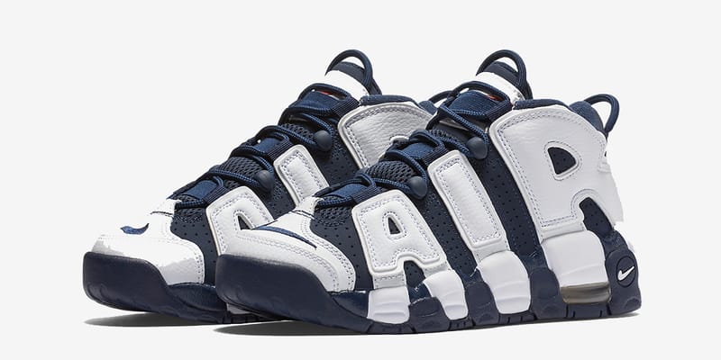 nike uptempo champs