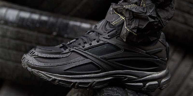 KANGHYUK x Reebok Premier Road Modern 最新聯名鞋款正式登場| Hypebeast