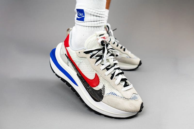 率先近賞sacai x Nike Vaporwaffle 藍紅配色上腳圖輯| Hypebeast