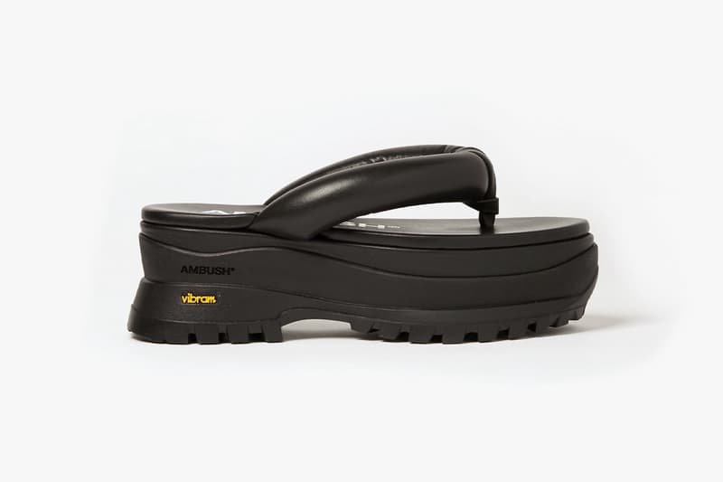 AMBUSH æ¨åºå
¨æ°é»éç®é©è®ç¨®ä¸é§ | HYPEBEAST