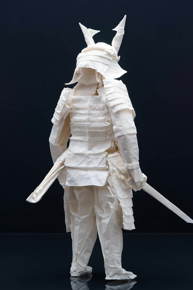 芬蘭藝術家僅使用「一張紙」折出極具細節之日本武士| Hypebeast