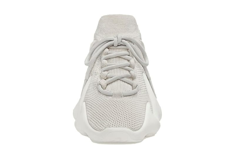 adidas 前衛鞋款YEEZY 450 最新配色「Cloud White」台灣發售情報公開