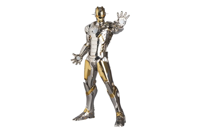 Medicom Toy 攜手空山基打造Iron Man 金屬雕塑| Hypebeast