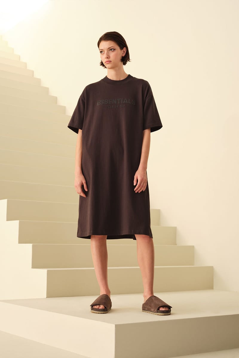 Fear of God ESSENTIALS 2022 春夏系列正式登場| Hypebeast