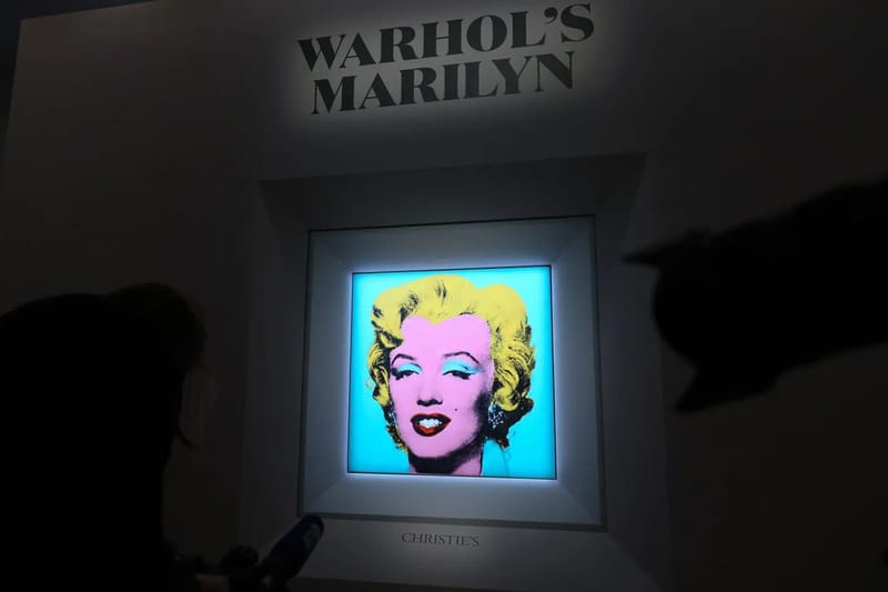 Andy Warhol 名作《Shot Sage Blue Marilyn》創紀錄以$1.95 億美元售出