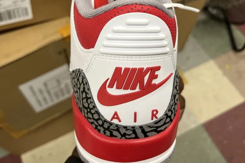 率先預覽Air Jordan 3 OG 最新復刻配色「Fire Red」 | Hypebeast