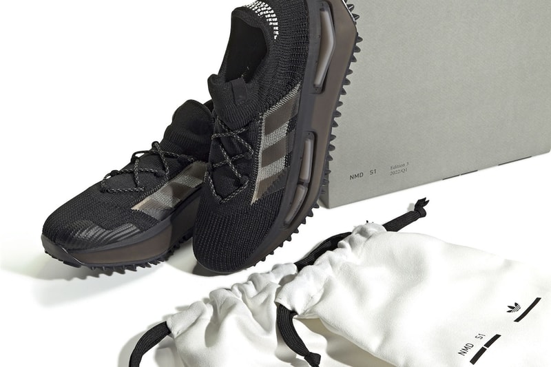 adidas nmds triple black
