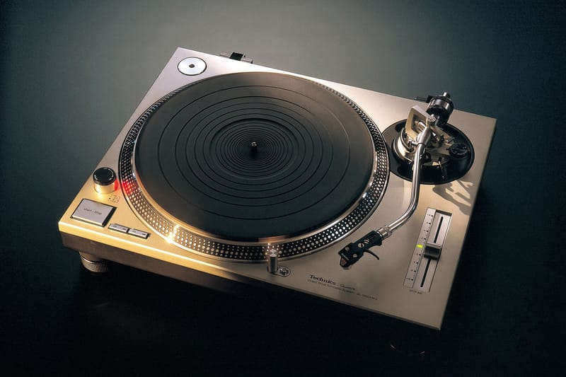 SL-1200mk2 動作良好！完動品 黑膠唱機成為傳奇樂器！探討50 歲的Technics SL-1200 為何能從