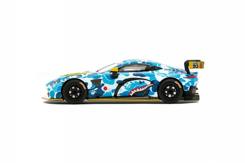 BAPE® x ASTON MARTIN GT3 聯名模型車即將登場| Hypebeast