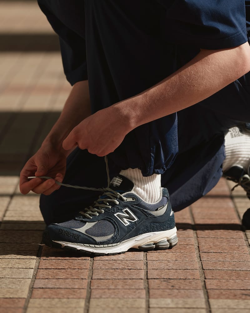 INVINCIBLE x N.HOOLYWOOD x New Balance 2002R GORE-TEX「Blue Moon