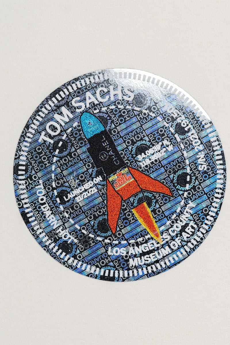 Tom Sachs《Too Darn Hot》印刷作品即將發售| Hypebeast