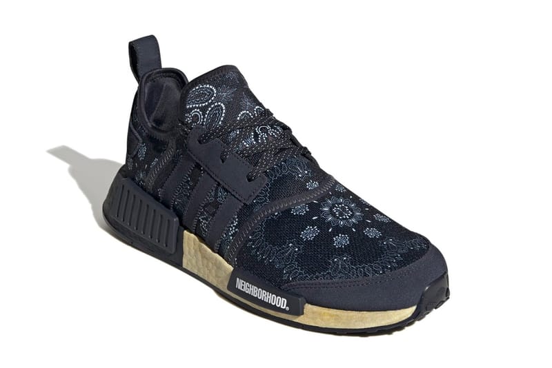 Adidas nmd_r1 x shop neighborhood core black