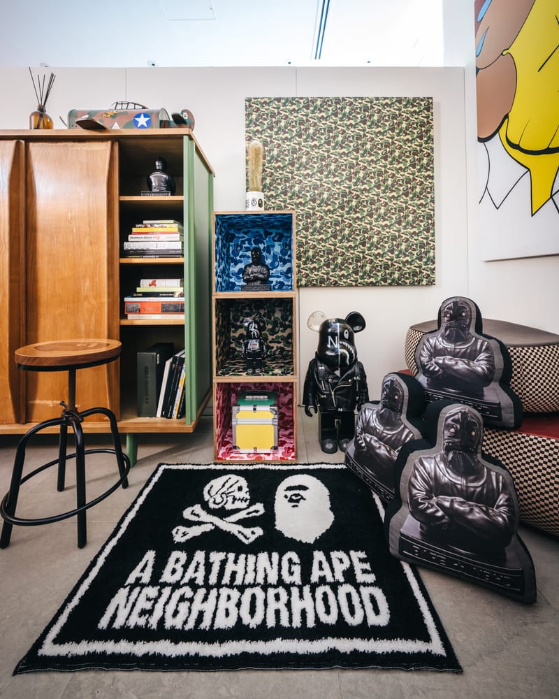 A BATHING APE® x NEIGHBORHOOD 聯名系列正式發佈| Hypebeast