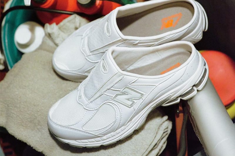 BEAMS x New Balance 2002R 全新GORE-TEX 定製鞋款正式登場| Hypebeast