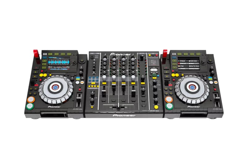 LEGO 粉絲打造高度還原「Pioneer DJM 900 Nexus」DJ 混音器