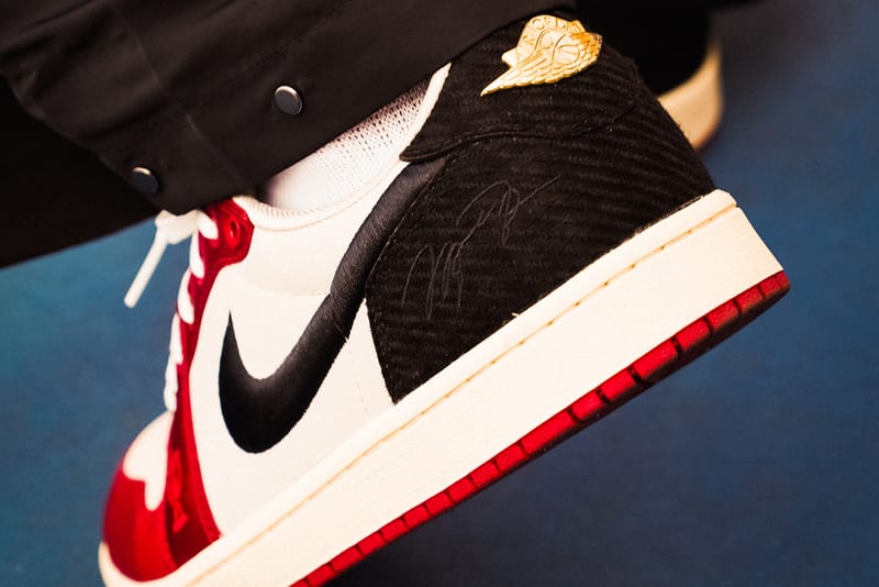 Trophy Room x Air Jordan 1 Low OG「Rookie Card – Away」聯乘鞋款