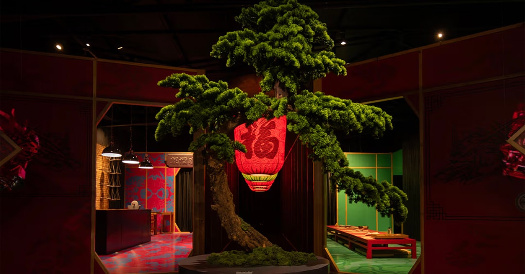 走進 ACU x JAHAN LOH「FOOKI HALL 福氣會館」成都展覽 | Hypebeast