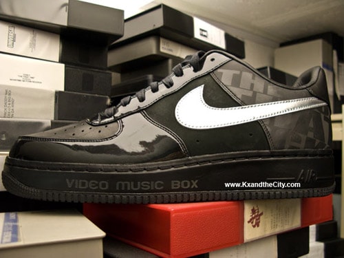 box of air force 1