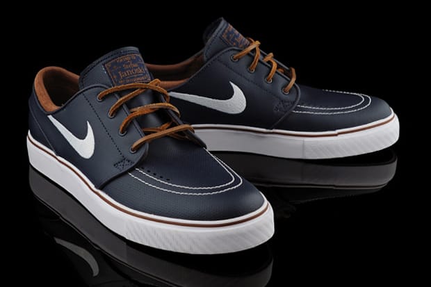 Sb zoom outlet janoski black leather