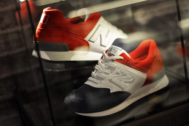 New balance 576 outlet red