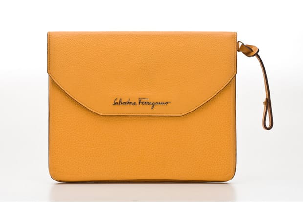 サルヴァトーレフェラガモ iPadケース iPad Case Salvatore Ferragamo