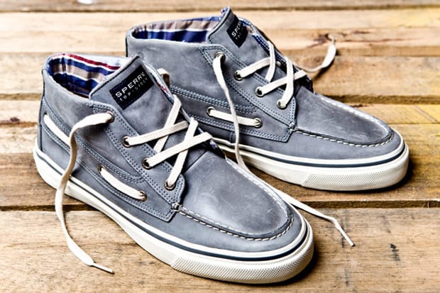 Sperry high sales top shoes