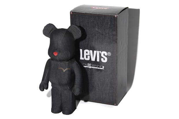 Levi's x MEDICOM TOY BEARBRICK 1000% | Hypebeast