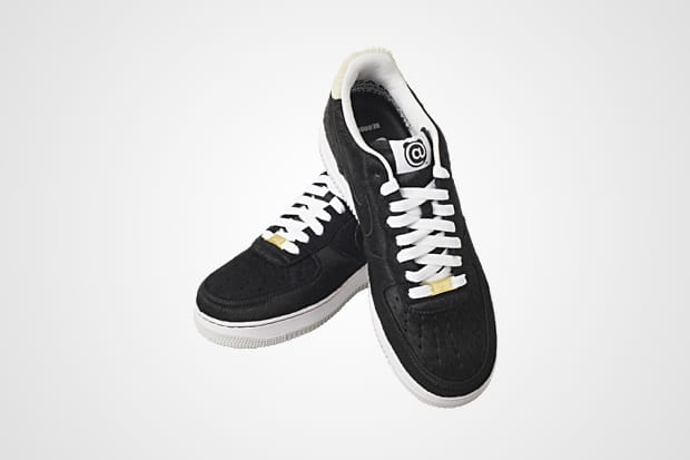 MEDICOM TOY - ベアブリック　ナイキ　エアホース　NIKE AIR FORCE 1 100% Medicom Toy x Nike Sportswear Air Force 1 Premium 