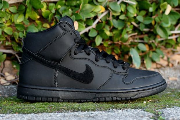 Nike dunk sb high black on sale