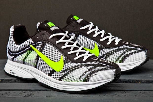 nike zoom streak 2