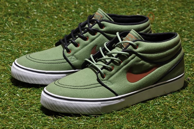 Nike janoski green best sale