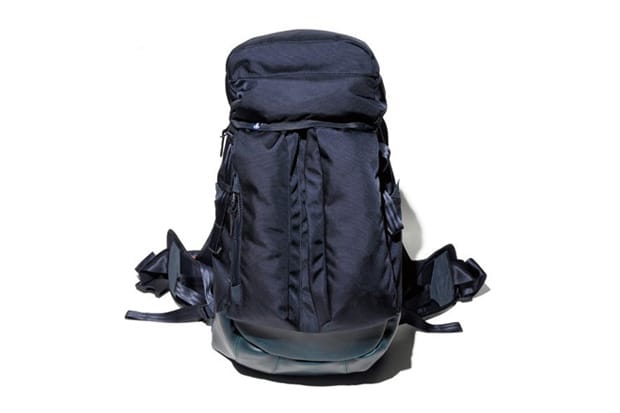 SOPHNET. x visvim BALLISTIC 23L BACKPACK *SOPH.SHOP