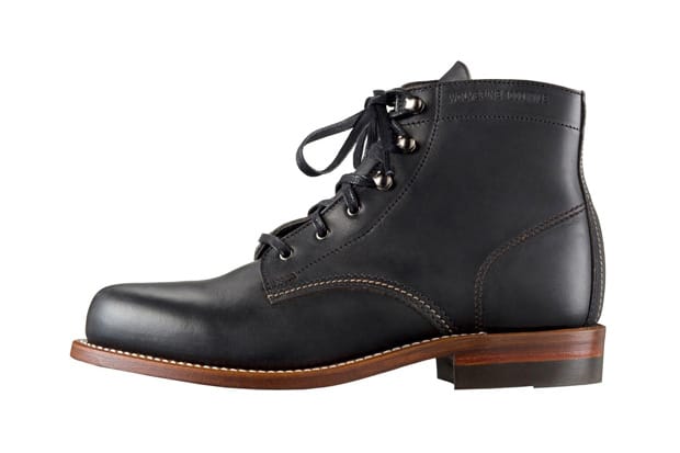 Wolverine 1 mile boots on sale black