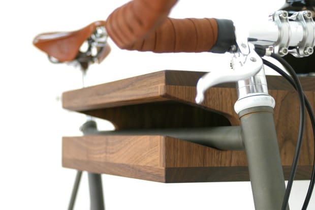 Knife and 2025 saw bike shelf