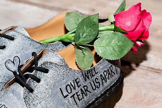 リトグラフ Zouk x Dr. Martens Custom 1461 Shoes for Charity | Hypebeast