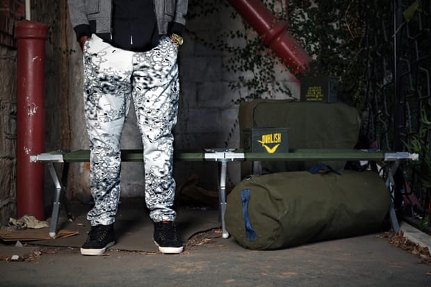 Camo best sale pants hypebeast