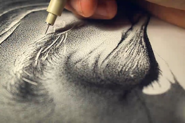Hero - A Drawing Composed of 3.2 Million Ink Dots | Hypeart