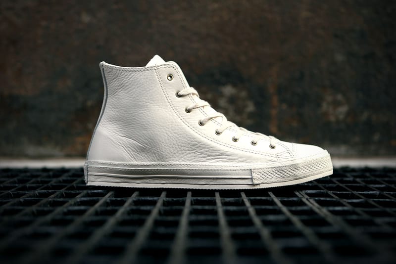 All white leather best sale converse